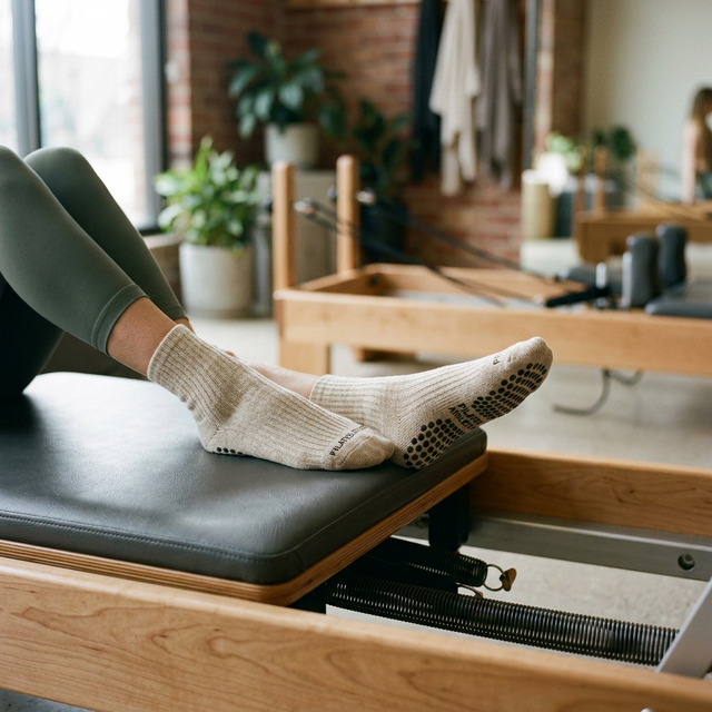 גרבי אחיזה לפילאטיס